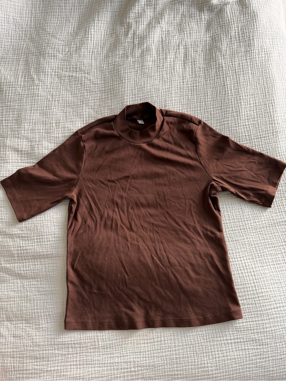 Uniqlo Chocolate Brown Short-Sleeve Mock Neck Tee